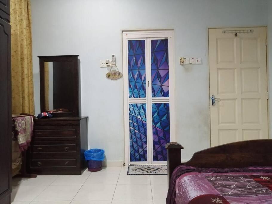 Sri Wang Homestay @ Arau Bagian luar foto